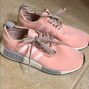 ADIDAS NMD R1 SNEAKERS Vapor Pink